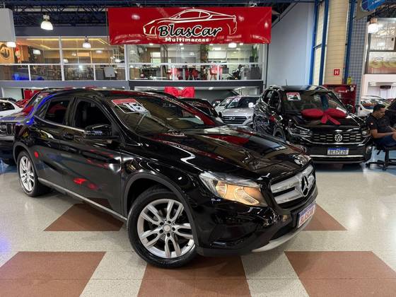 MERCEDES-BENZ GLA 200 1.6 CGI ENDURO 16V TURBO FLEX 4P AUTOMÁTICO